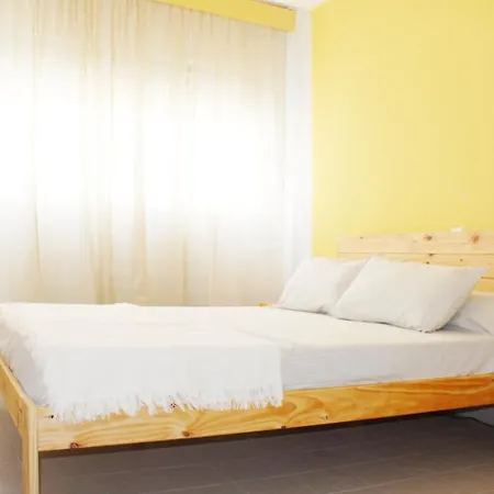 Apartment Ramon Y Cajal *